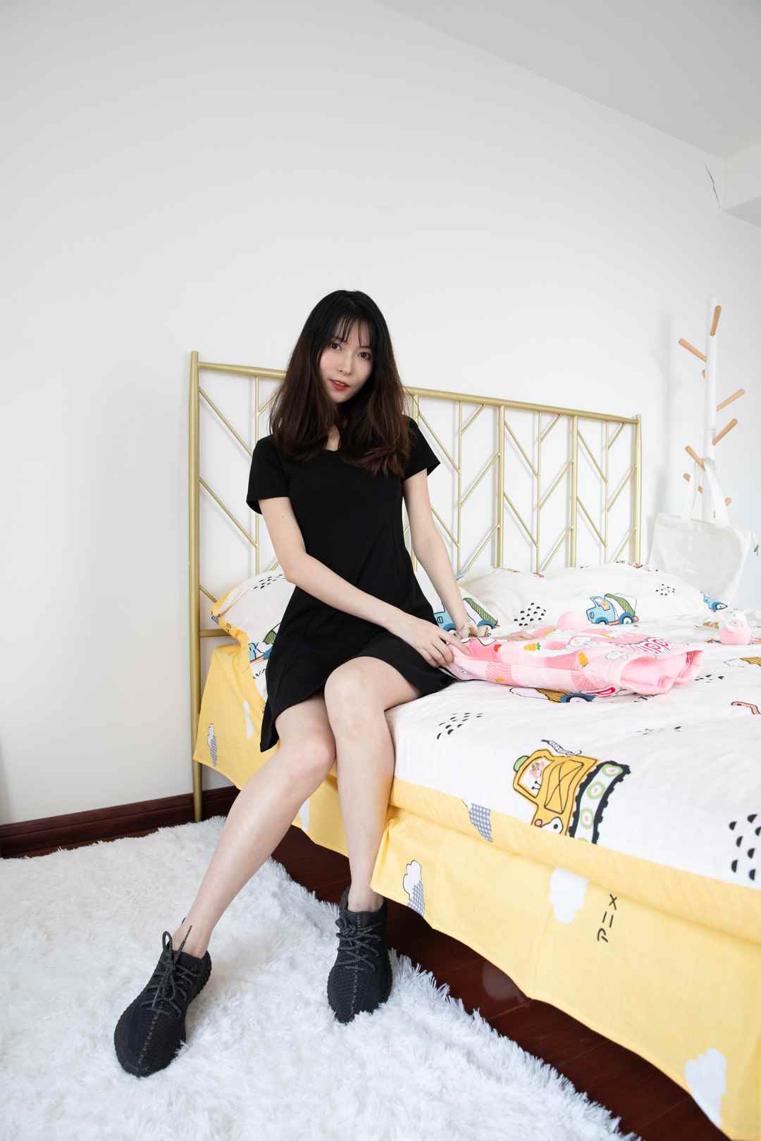 物恋传媒美女艺术写真图集图片合集打包下载401-500期100套 420GB-美了么