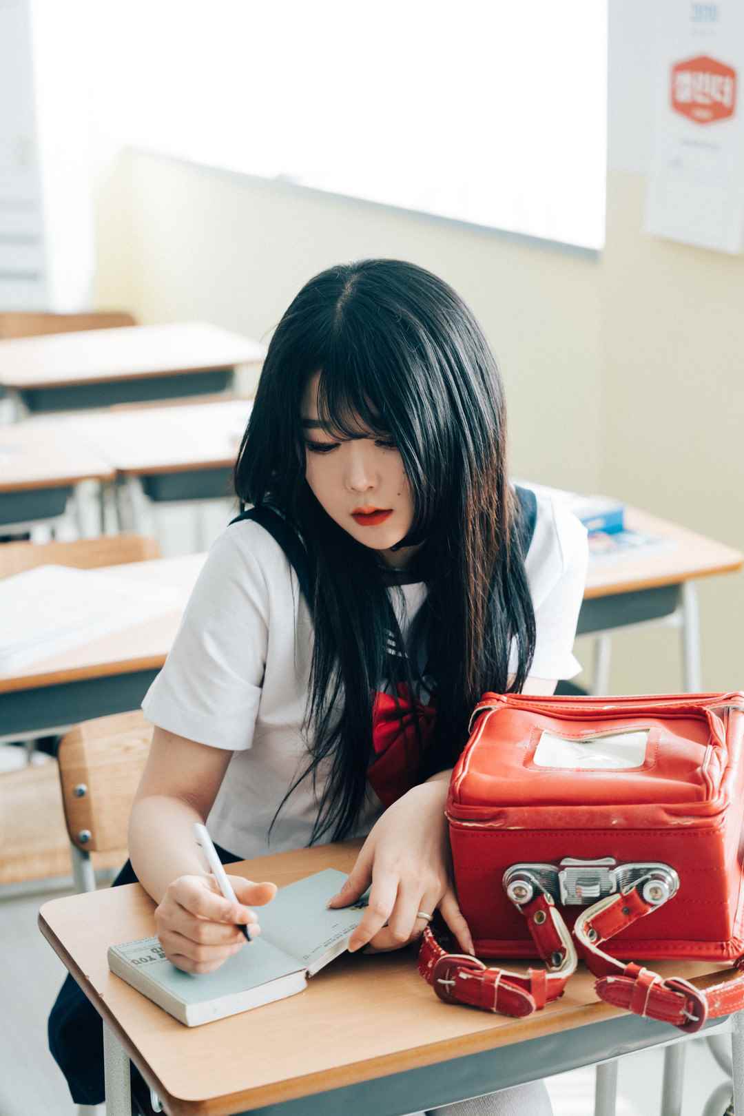 图片[3]-Loozy美女写真套图合集下载168套 320GB-美了么