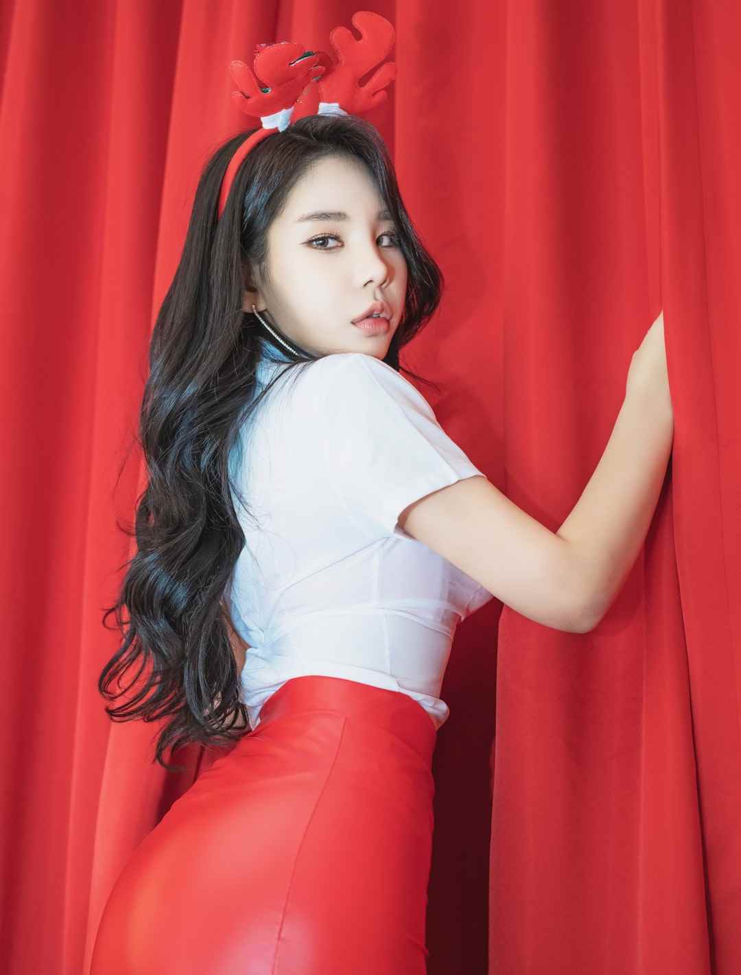 SAINTPhotolife美女写真图集合集下载142套 42GB-美了么