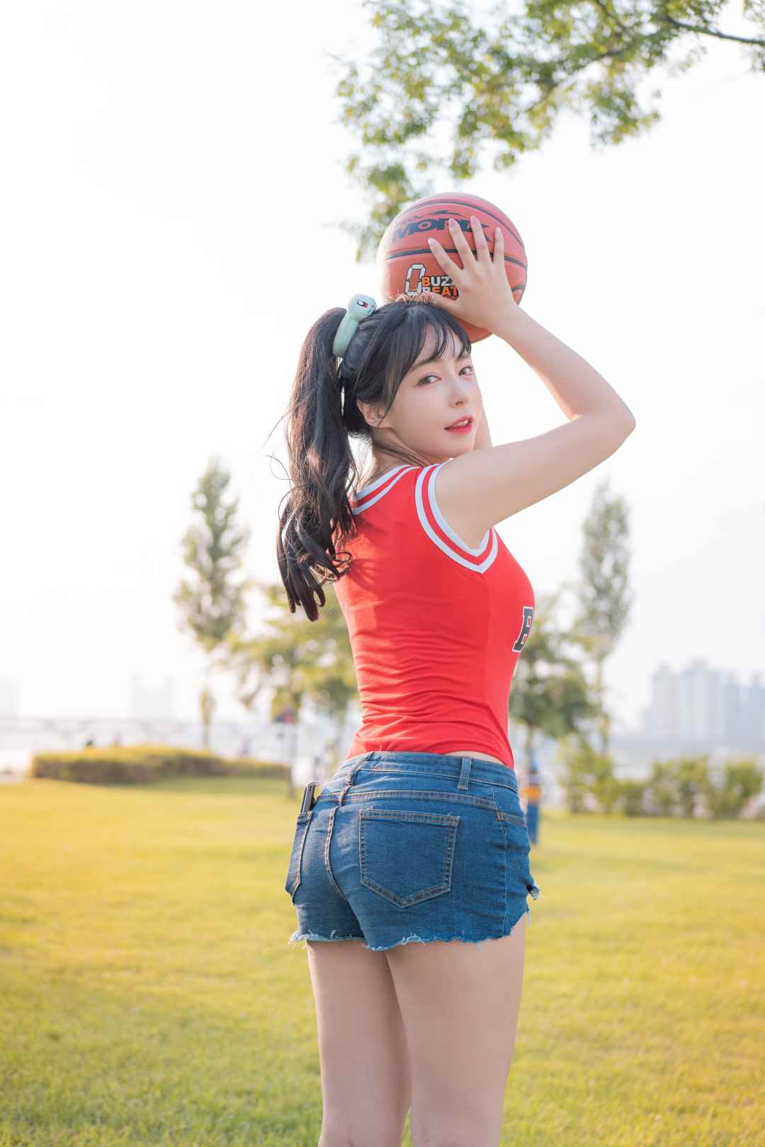 图片[2]-MoMo美女写真图集合集打包下载2套 2.39GB-美了么