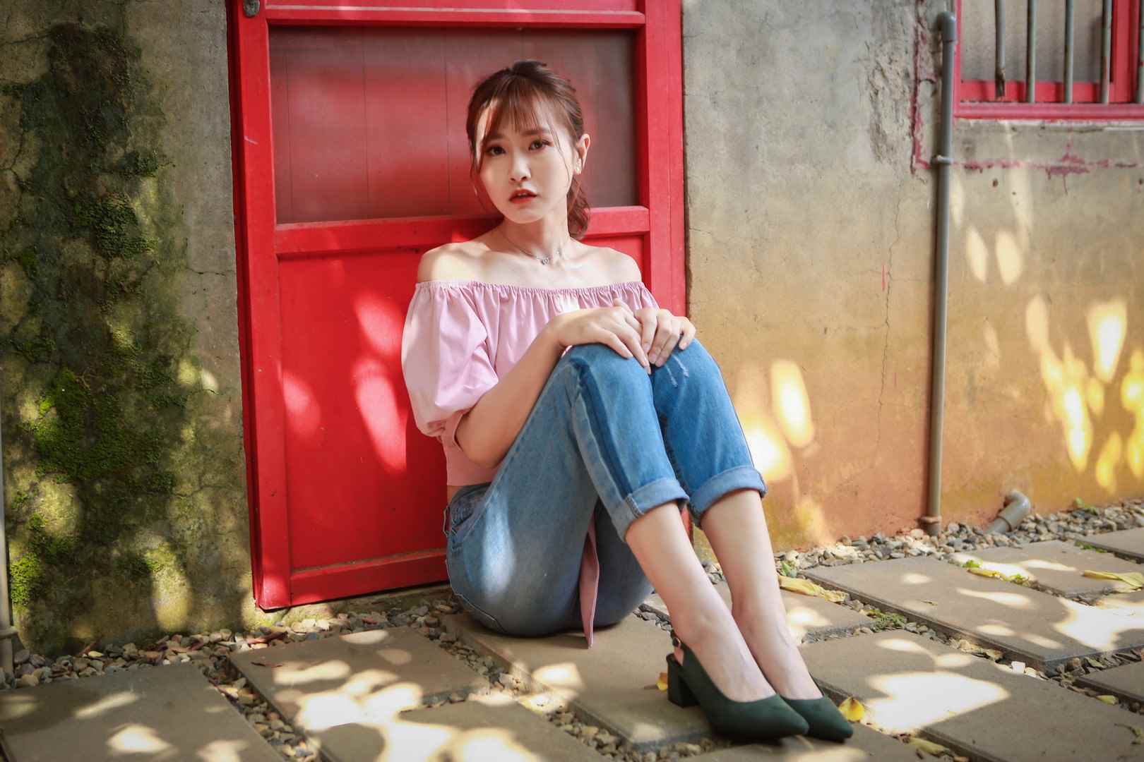 街拍丝足美女写真图集合集下载290套 50GB-美了么